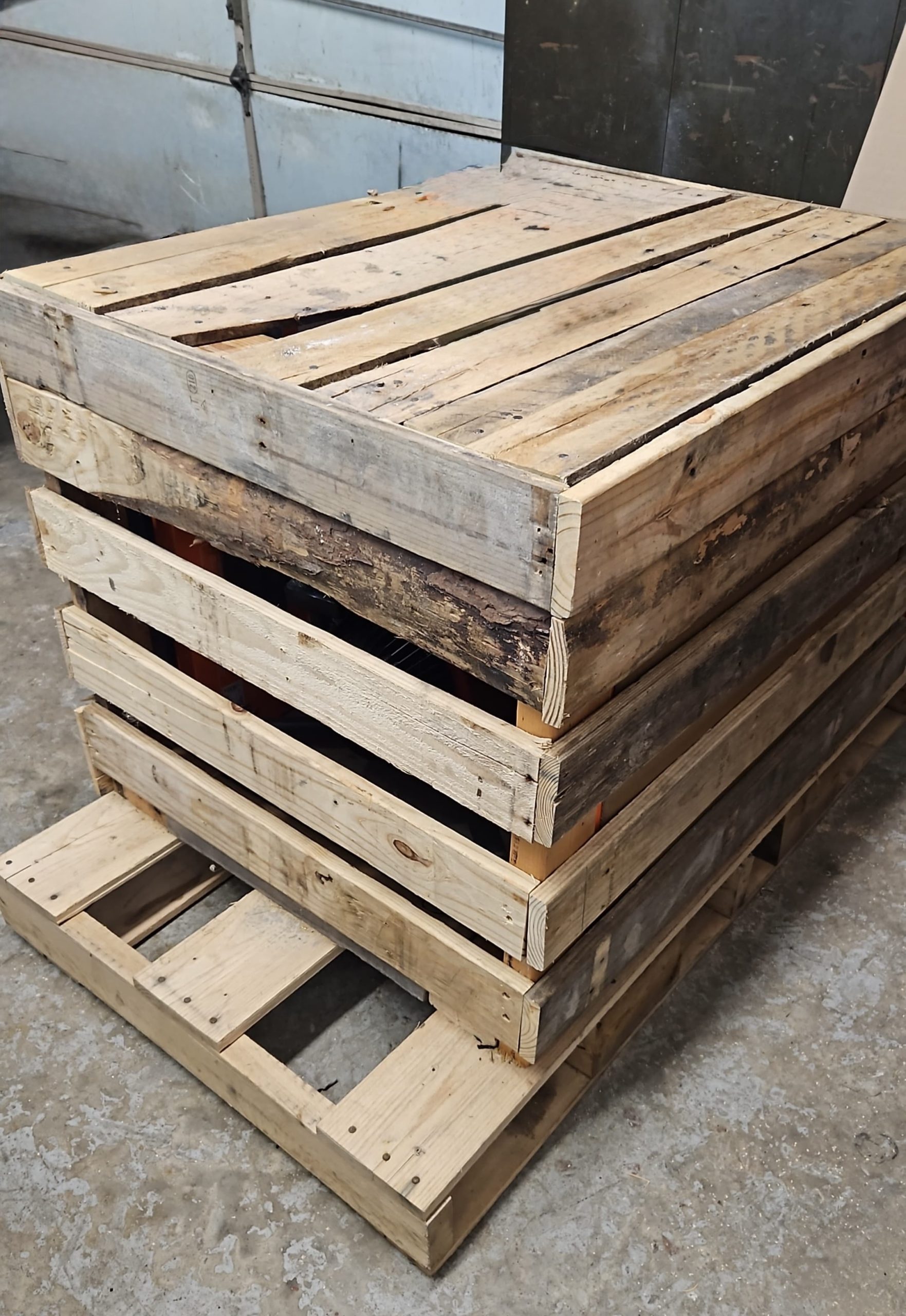 The generator and our FIRST relief barrel are on their way to Jamaica! 💛💚🖤